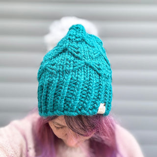 Woman wearing an Anorack Beanie
